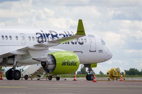 airbaltic kontaktinformācija.